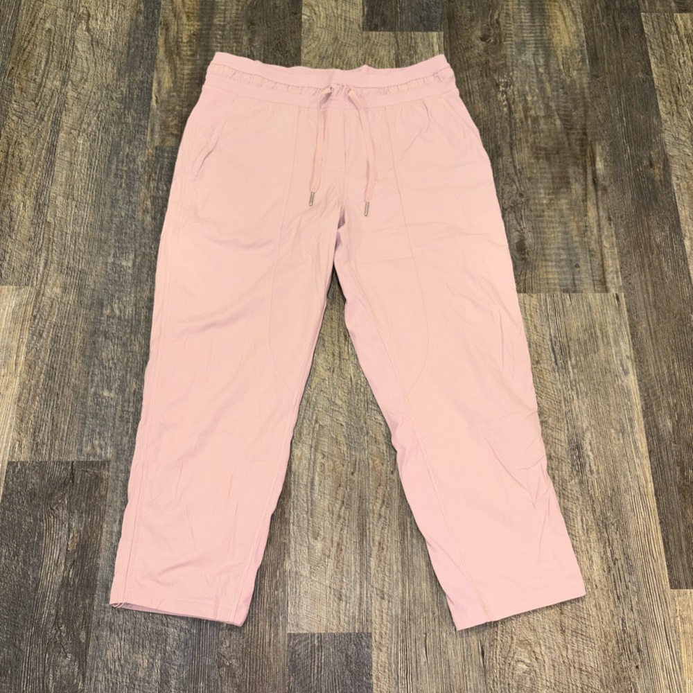 lululemon athletica blush pink leggings with logo tag